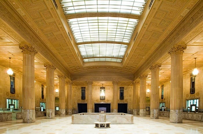 interiores edificios art deco