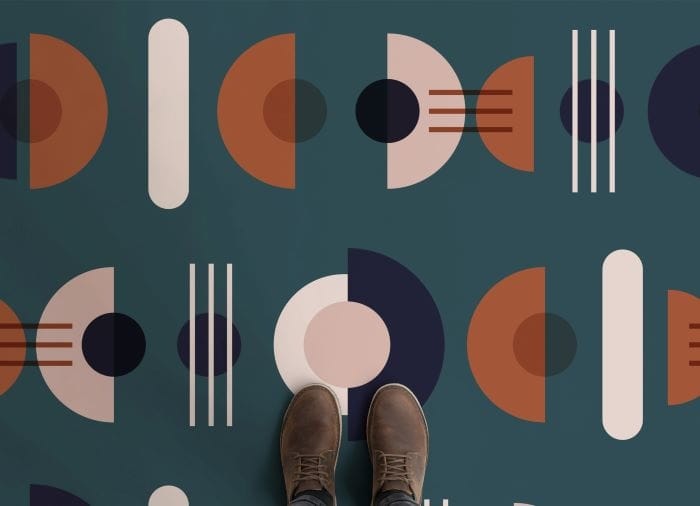 Suelo con diseño Hartwig con zapatos