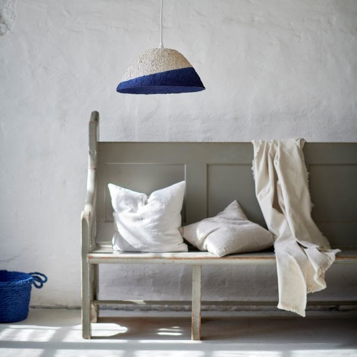 Pantalla para lámpara de IKEA blanca y azul