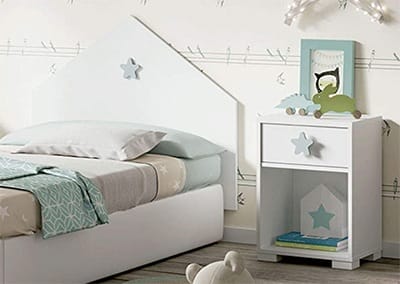 mesita de noche niños