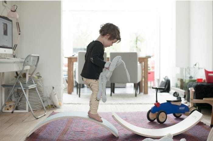 Tabla de equilibrio de madera para jugar con alegría