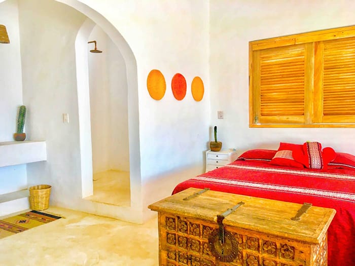 habitación estilo boho en casa Alegría Airbnb México
