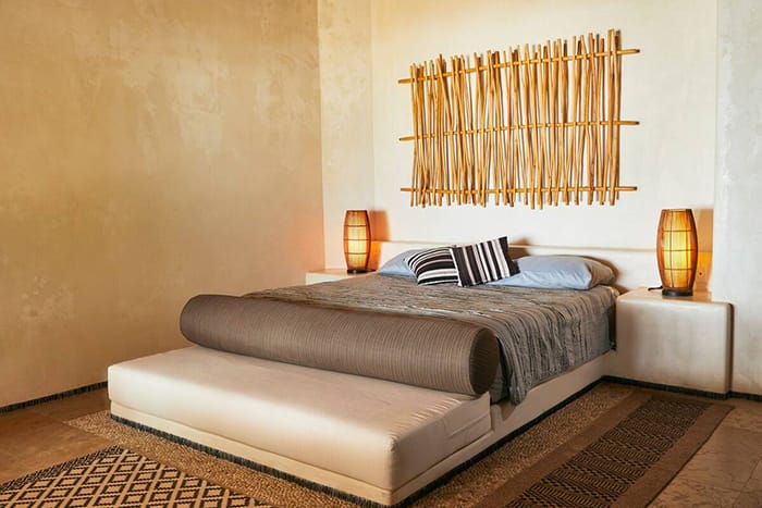Dormitorio cama de matrimonio diseño bohemio en Villa Blanca, alojamiento de Airbnb en México
