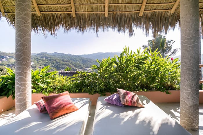Exterior vistas balcón en Casa Dos Chicos Airbnb México