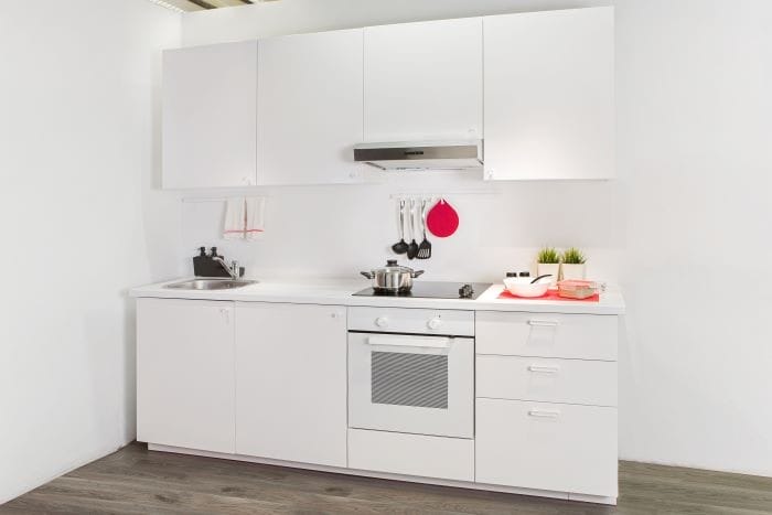 Cocina VEDDINGE blanca de IKEA rebajada