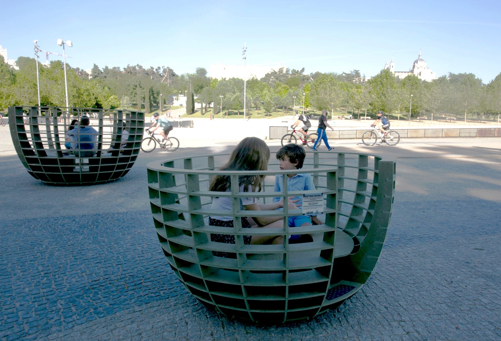 meeting bowls madrid rio