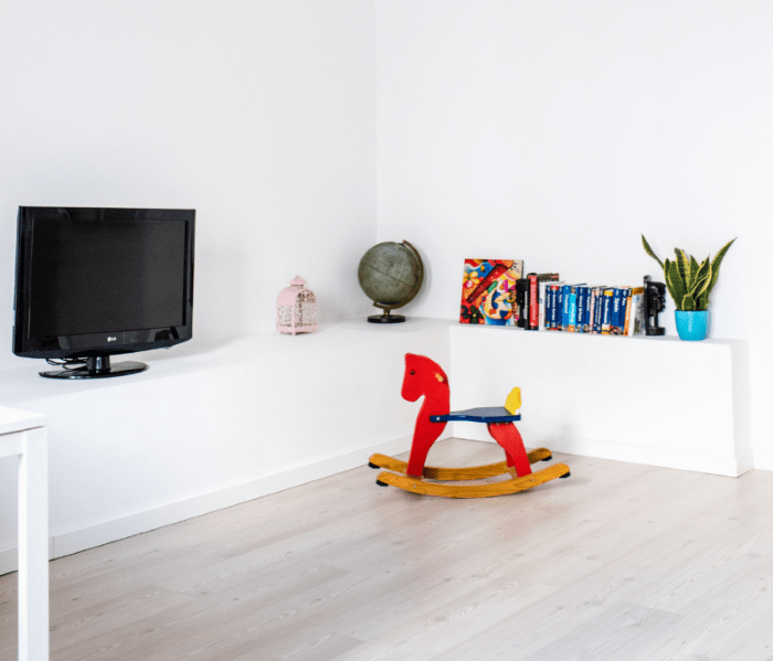 Mueble de TV esquinero en un salón