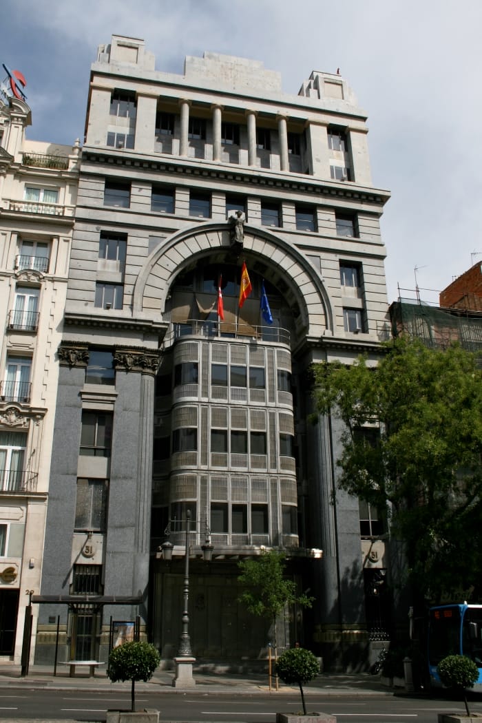 edificio comunidad madrid