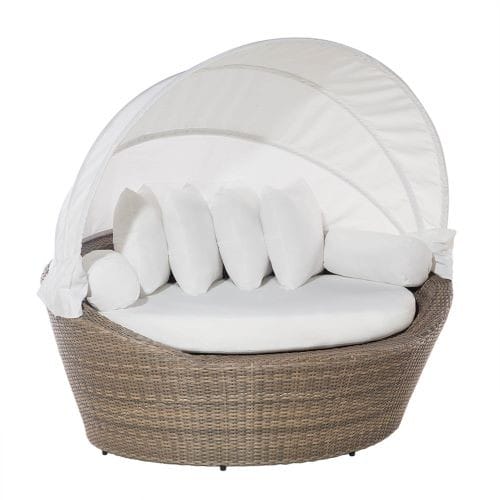 sofá blanco y de madera