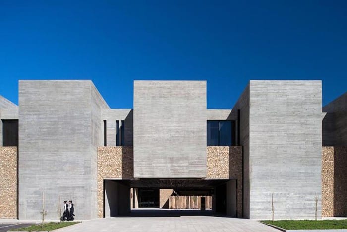 La arquitectura futurista diseña los edificios del juego