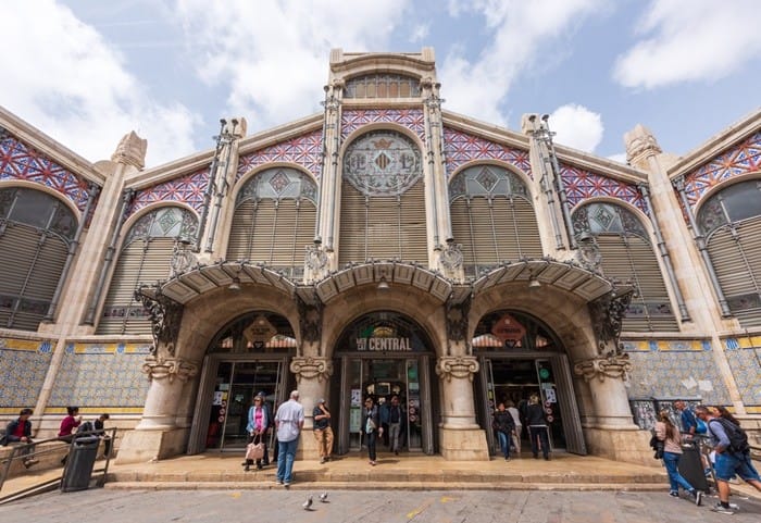 mercado central entrada vidrieras