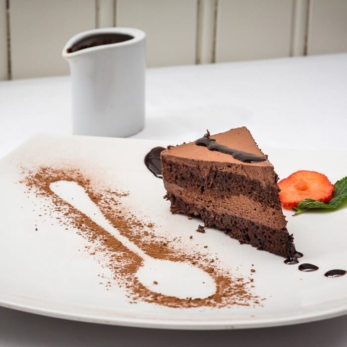 ejemplo plato postre Restaurante Bazaar en Madrid tarta