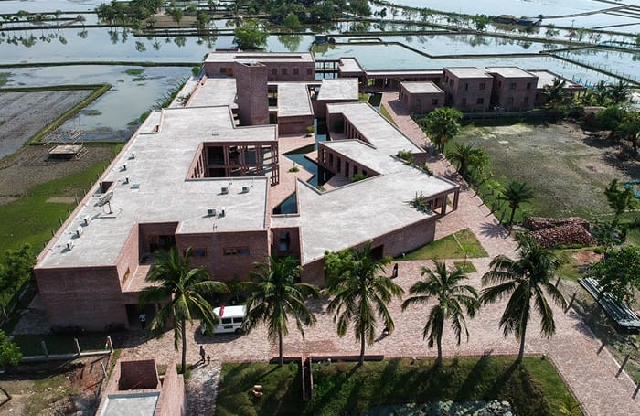 planta irregular hospital