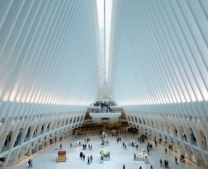 blanco personas abajo cuerdas metal
