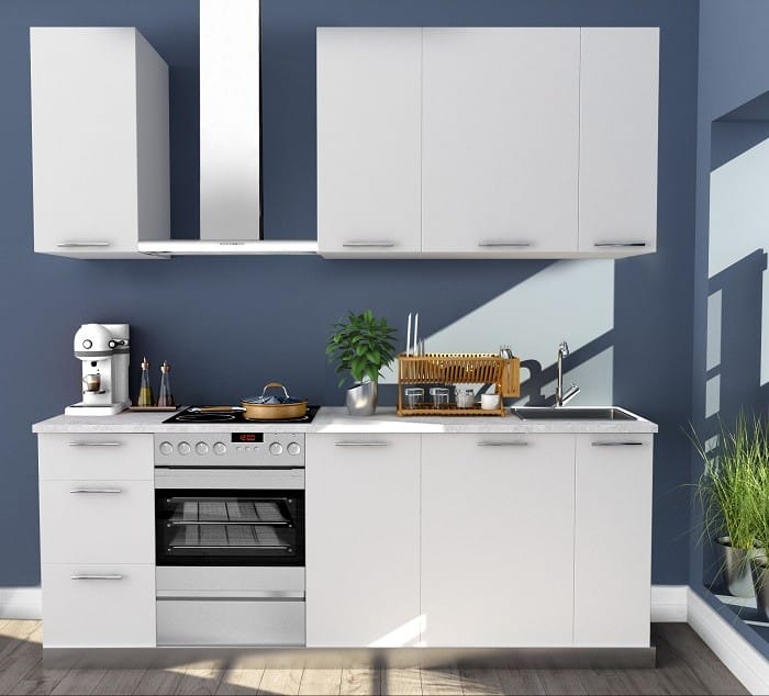 Cocina de Leroy Merlin con azulejo sencillo