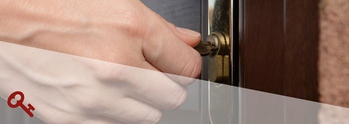 llave cerradura puerta