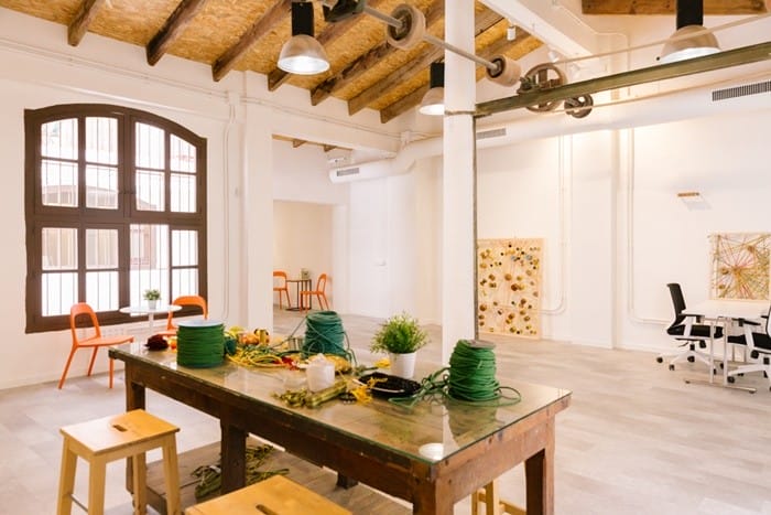 manualidades ventana luces espacio