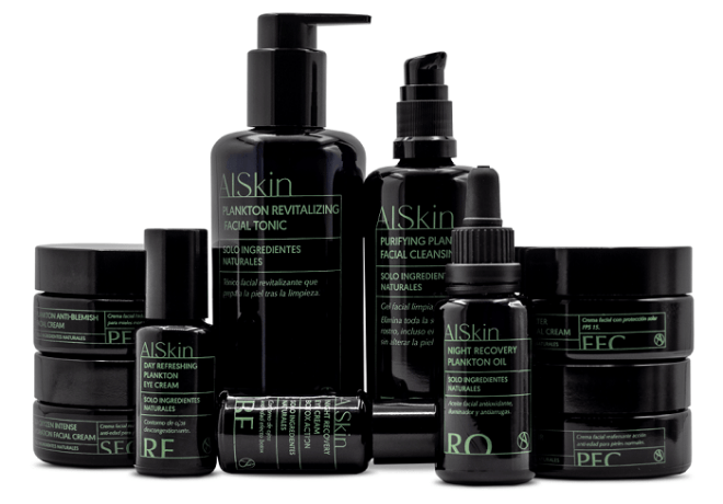 Varios productos de la marca de cosmética Alskin