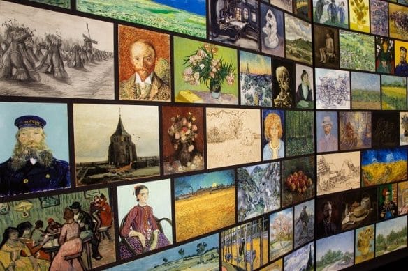 diferentes cuadros y retratos de van Gogh en pantallas