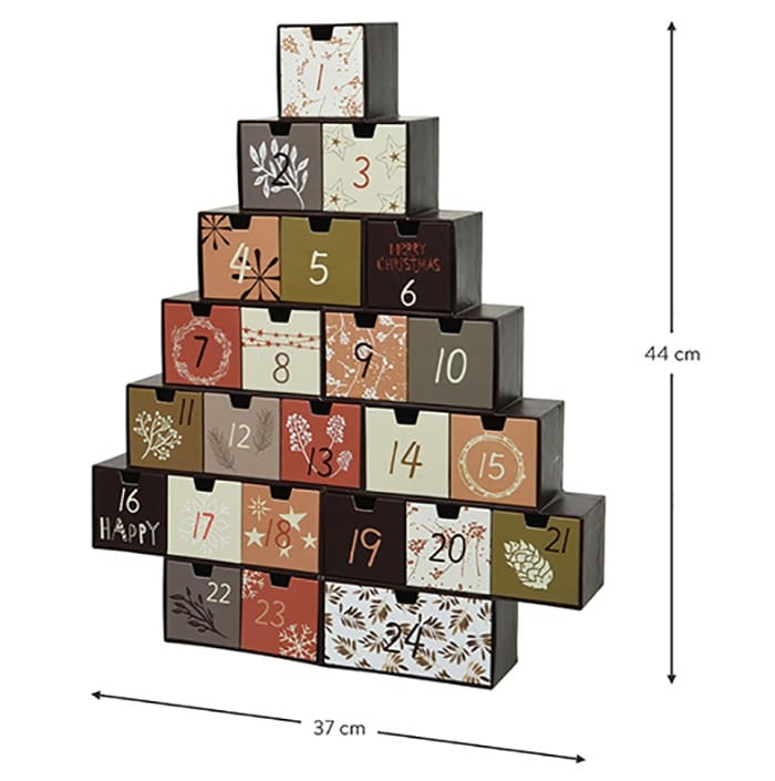 cubos que forman un calendario de adviento