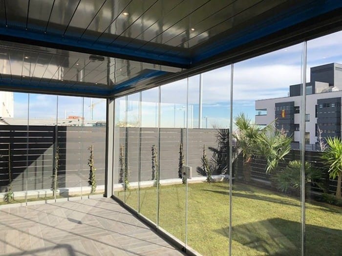 luz cristal cortina jardin verde