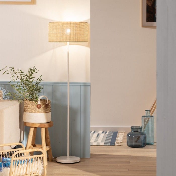 Lámpara de pie Mila de Decowood