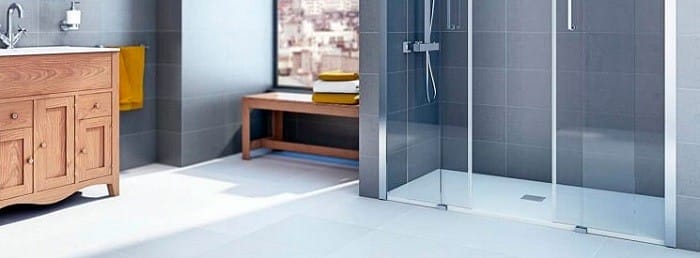 plato de ducha en baño