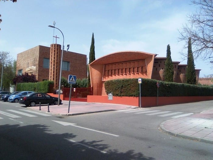 Iglesia-de-la-Sagrada-Familia-Torrejon-de-Ardoz
