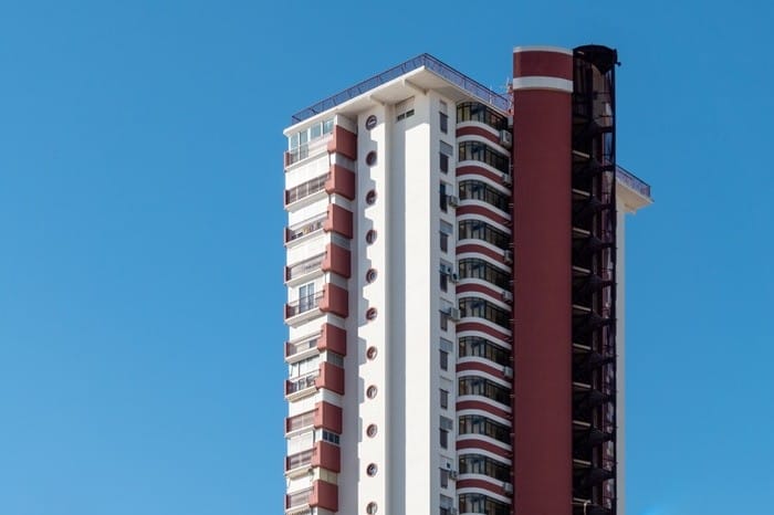 pisos edificio cielo despejado