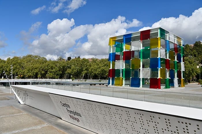centre pompidou malaga cubo