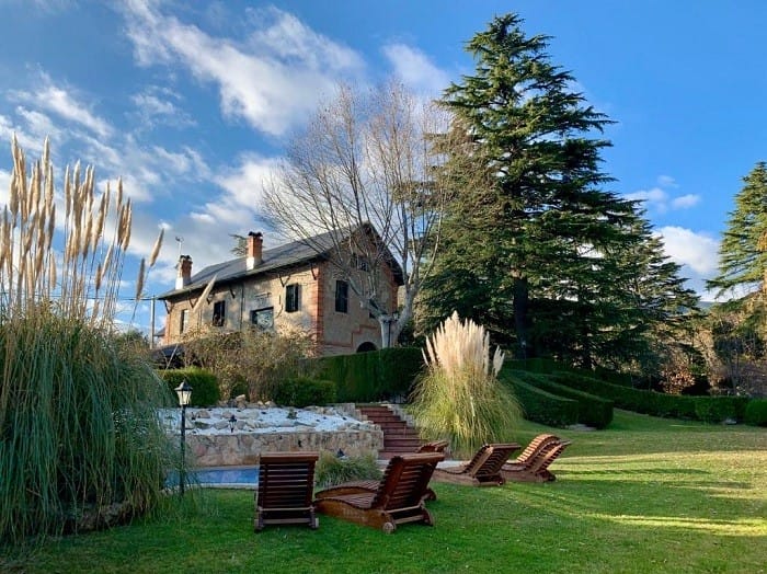 Chalet con jardín amplio en Colmenar