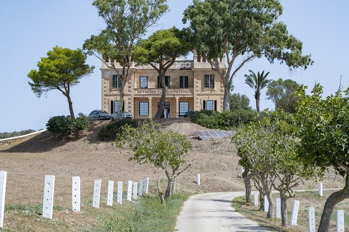 Edificio reutilizado para Agencia Menorca Reserva Biosfera