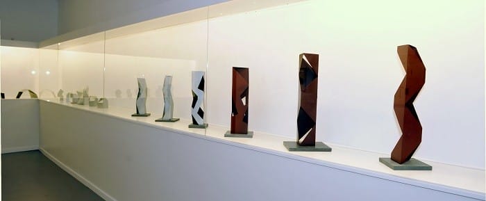 esculturas en una exposición de Teodosio Magnoni