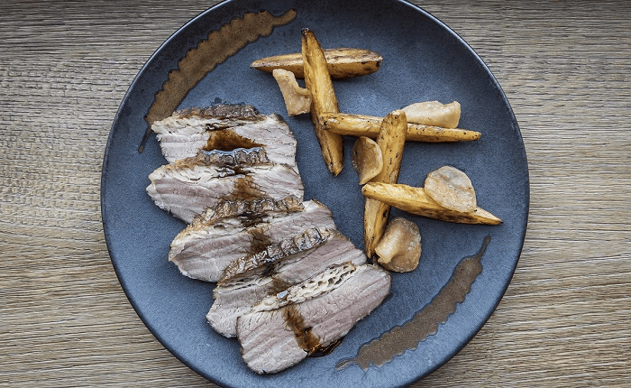 Plato de pescado del restaurante Sa Brisa en Madrid