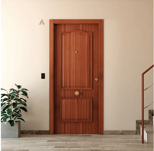 Fachada con puerta de entrada blindada de Leroy Merlin