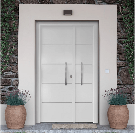 Fachada con puerta de entrada metálica Leroy Merlin