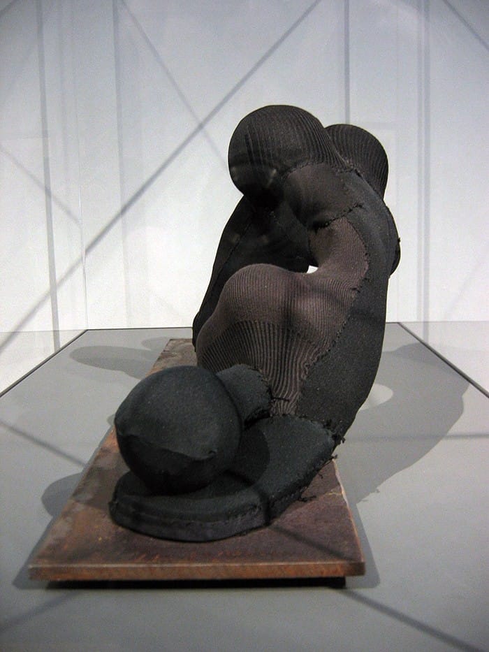 escultura de louise bourgeois