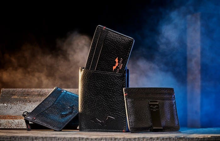 Diferentes diseños de tarjeteros y monederos de Batman