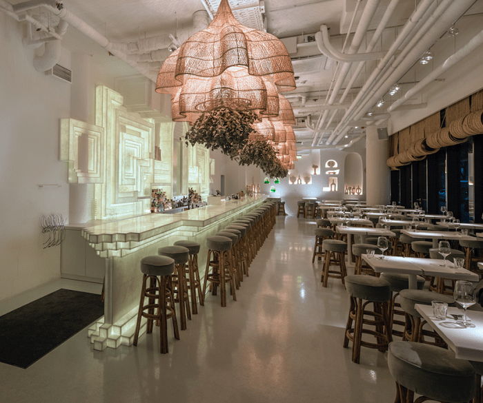 The Paradise Now restaurante, bar y club