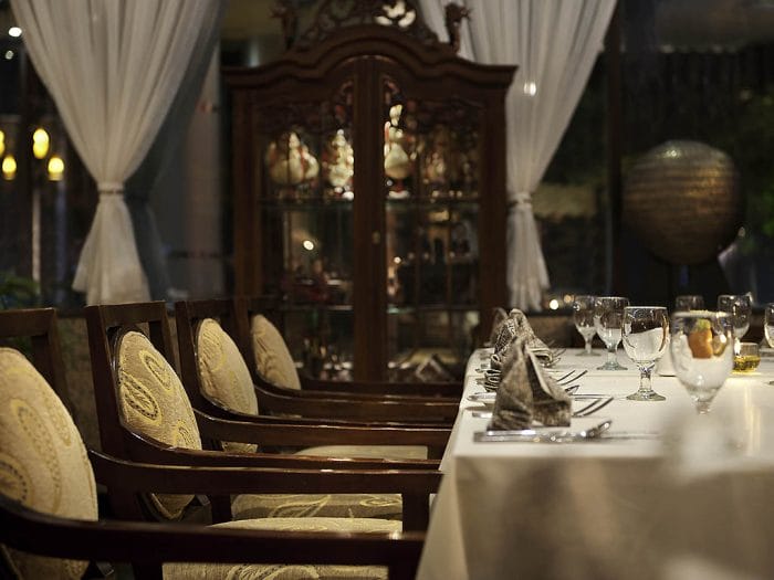 mesa decorada hotel