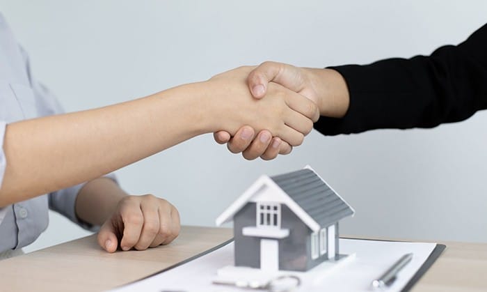agente inmobiliario