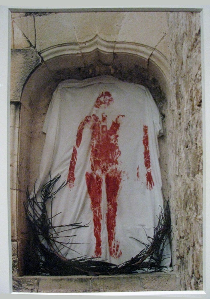 de la serie silueta de ana mendieta