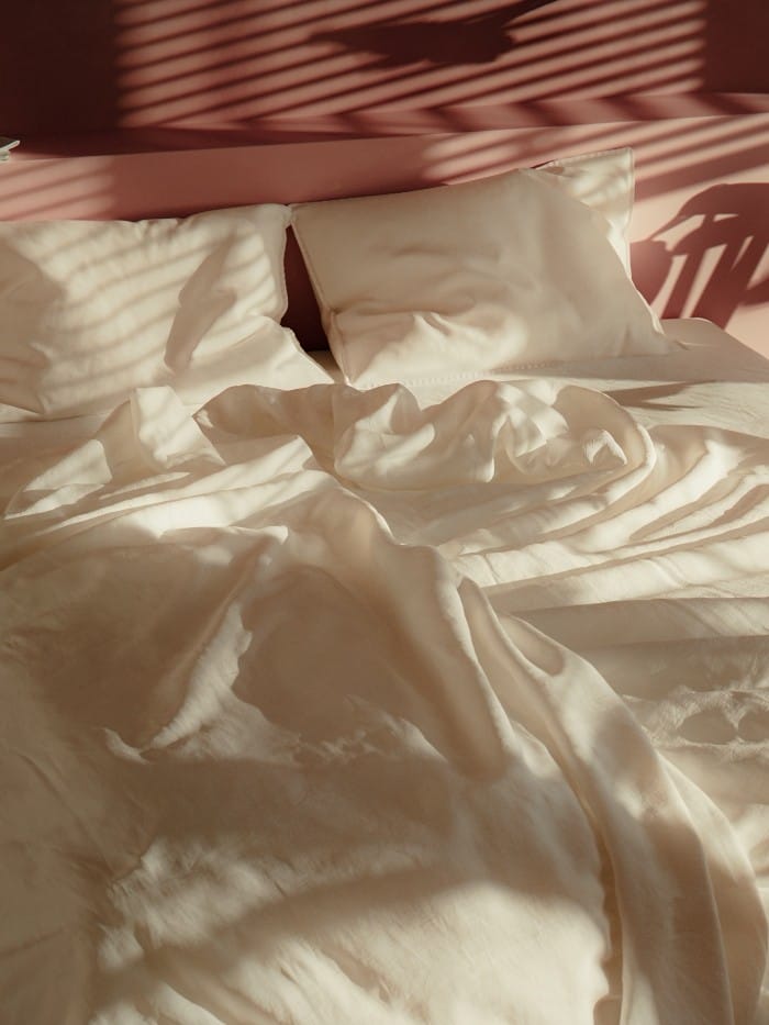 foto artística cama luz