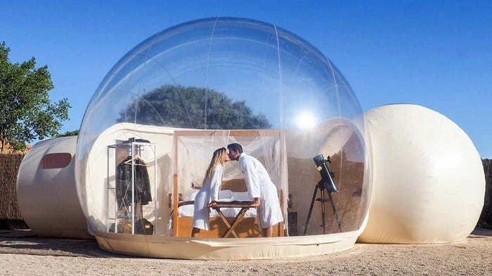 habitación capsula para parejas