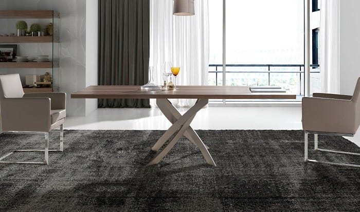 mesa de comedor de madera