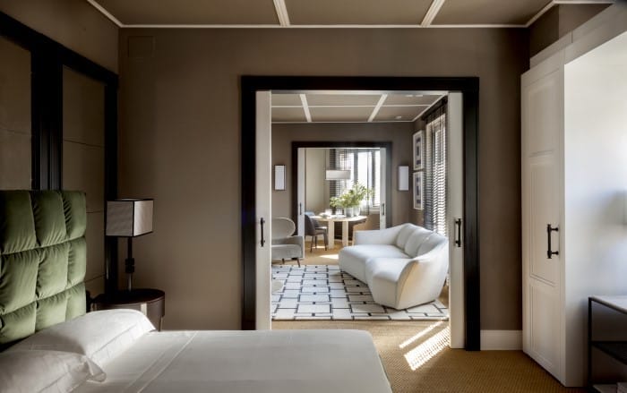 Natuzzi Italia celebra 10 ediciones en Casa Decor con el interiorista Manuel Espejo