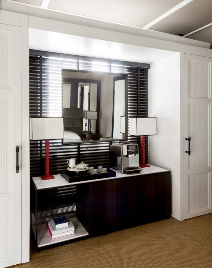 Natuzzi Italia celebra 10 ediciones en Casa Decor con el interiorista Manuel Espejo