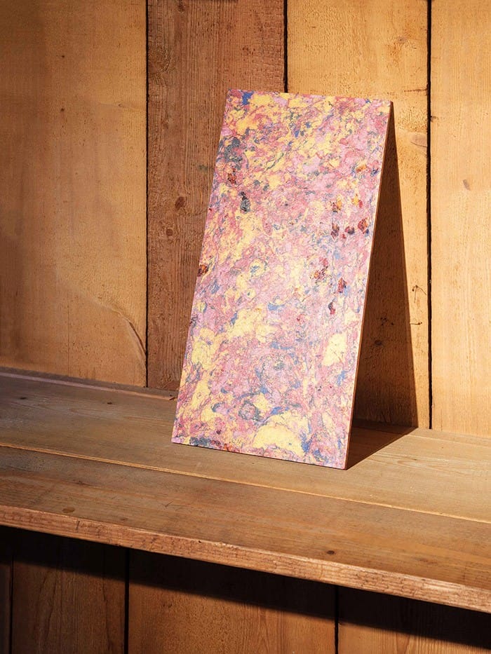 elemento realizado textile clay