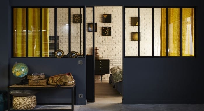 Descubre cómo separar ambientes potenciando la amplitud y luminosidad en tus espacios