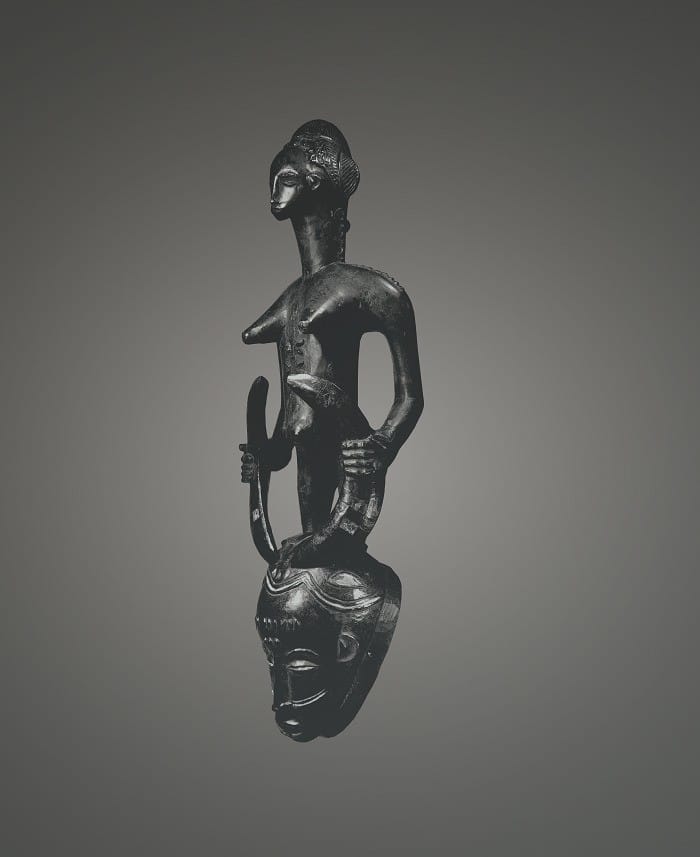 escultura negra